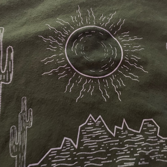 Green Texan crop top - Picture 2 of 3